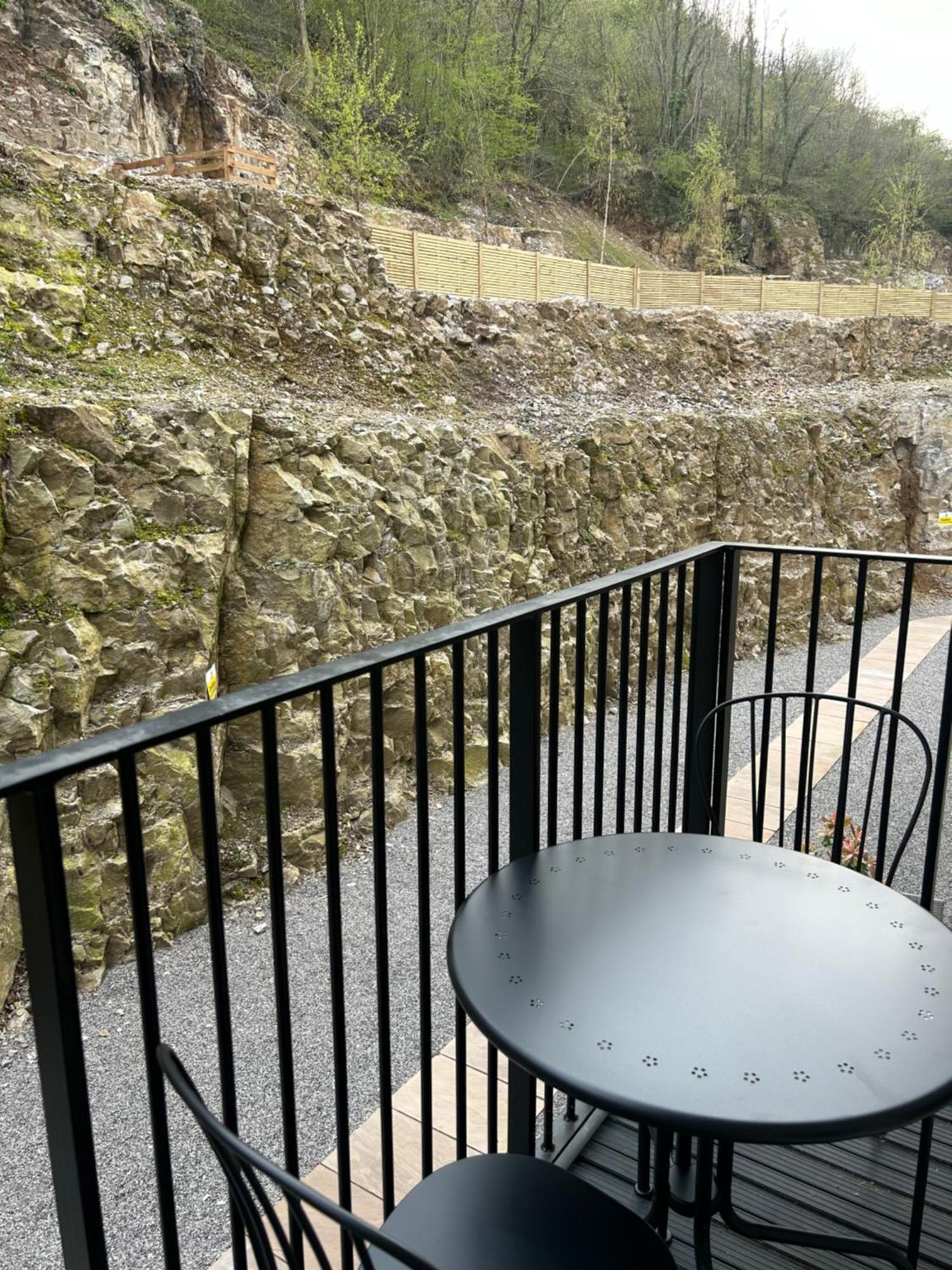 Luxury 1 Bedroom Apartment - Rock Mill 14 Stony Middleton Luaran gambar